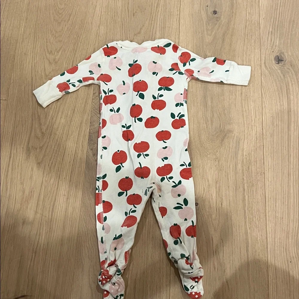 Hanna Andersson footed pajamas 0-3 months - Picture 4 of 4